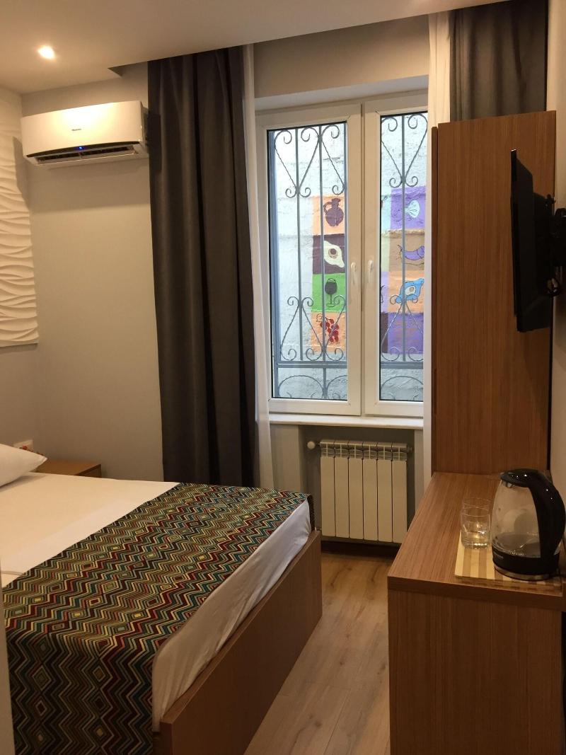 Downtown Hotel Tbilisi image