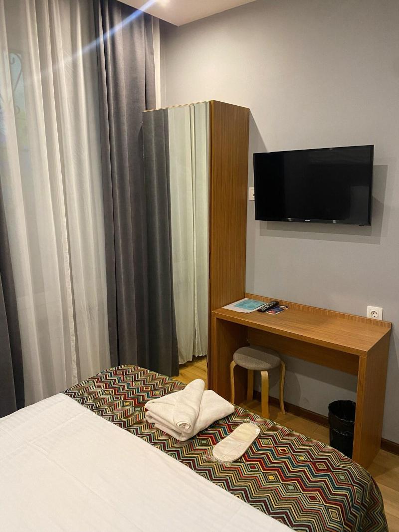 Downtown Hotel Tbilisi image