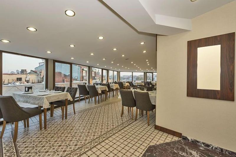 Romeo Hotel image