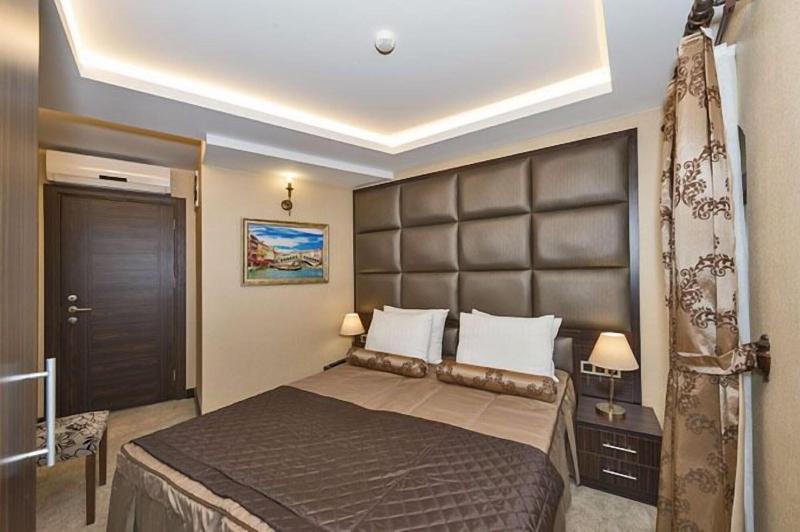 Romeo Hotel image