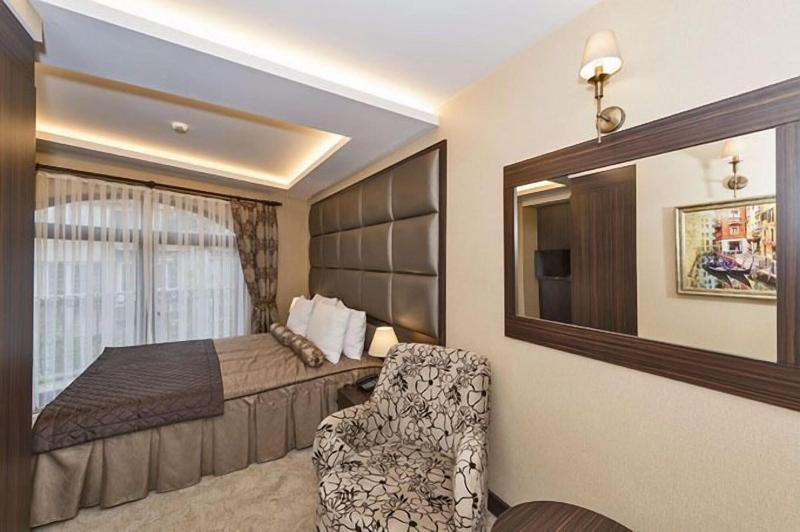 Romeo Hotel image