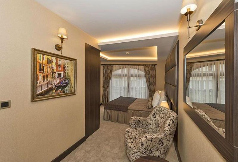 Romeo Hotel image