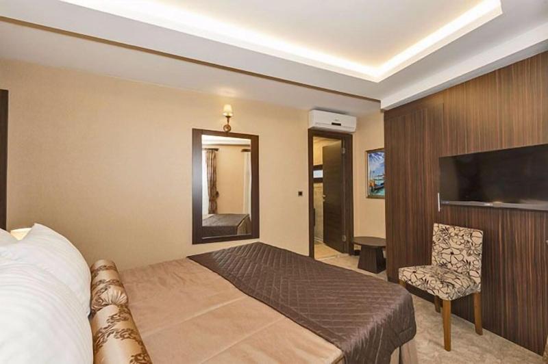 Romeo Hotel image