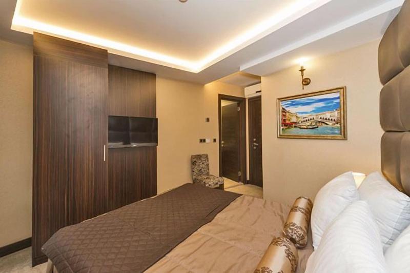 Romeo Hotel image
