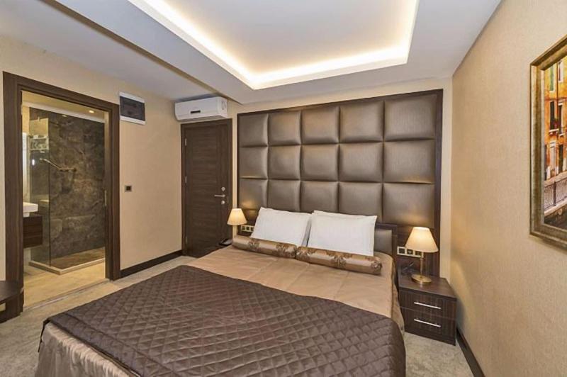 Romeo Hotel image
