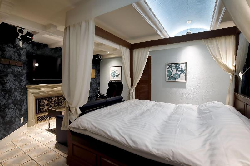 Hotel Valentine Togo - Adults Only image