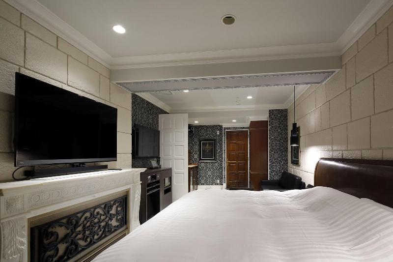 Hotel Valentine Togo - Adults Only image