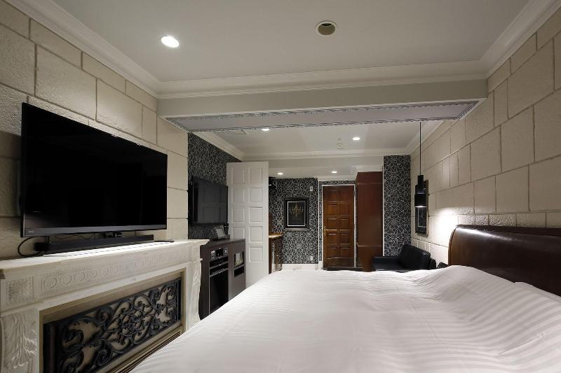 Hotel Valentine Togo - Adults Only image