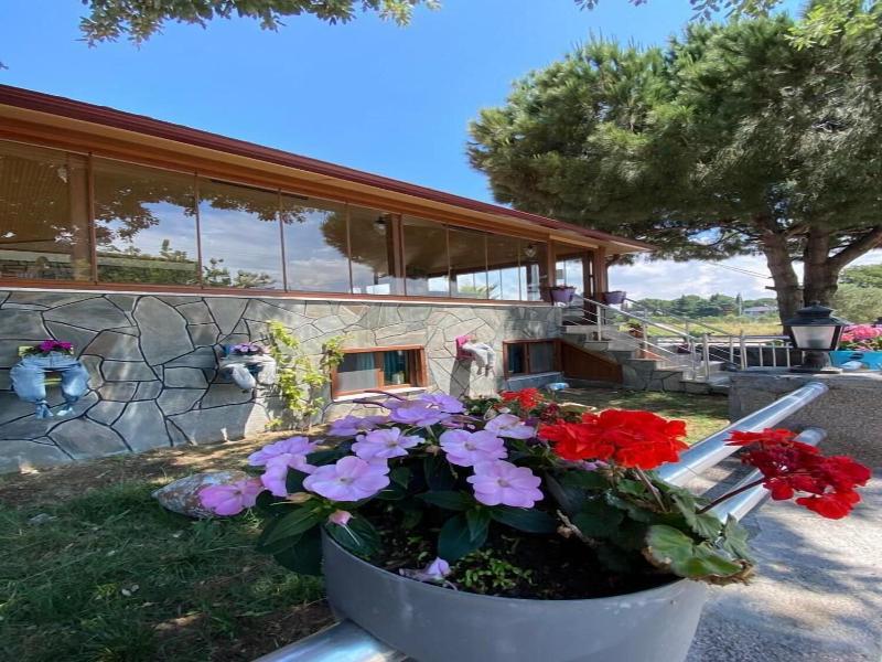 Berfin Otel image