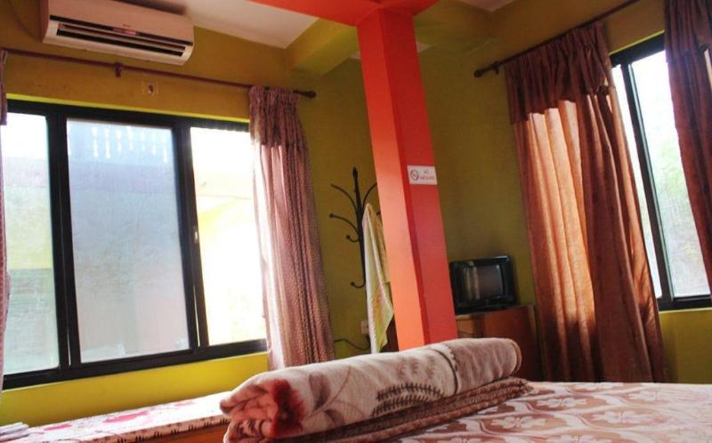 Duna Tapari Restaurant & Guest House image