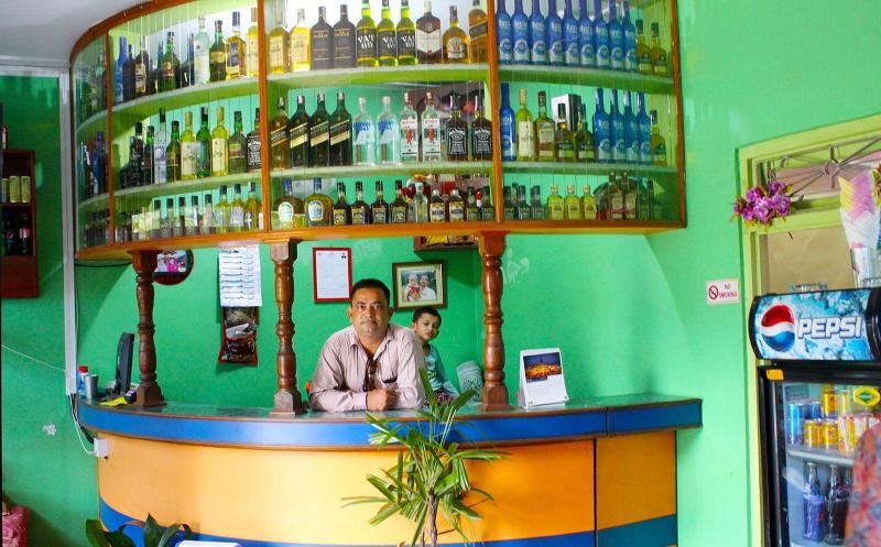 Duna Tapari Restaurant & Guest House image
