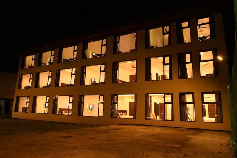 Hotel Royal Orbit image
