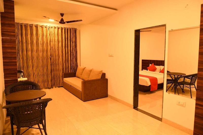 Hotel Royal Orbit image