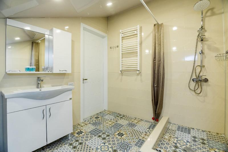 Gvino Minda Hotel image