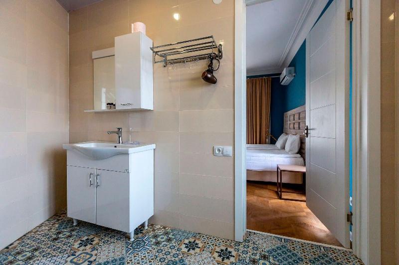 Gvino Minda Hotel image