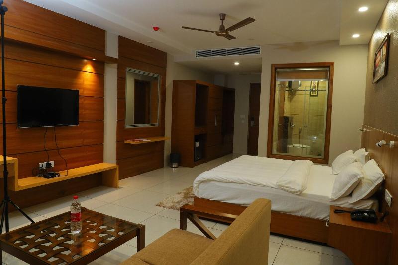 Hotel Royal Hillton, Paonta Sahib