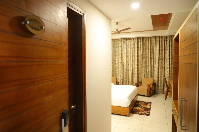 Hotel Royal Hillton 3