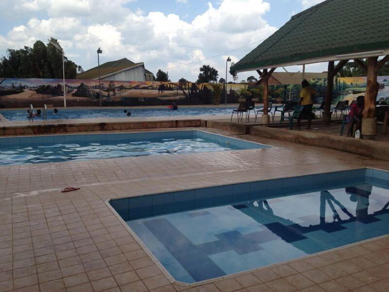 Rest Gardens image