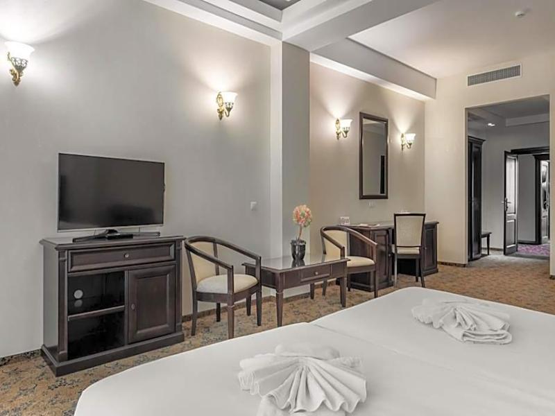 Rediu Hotel & Restaurant