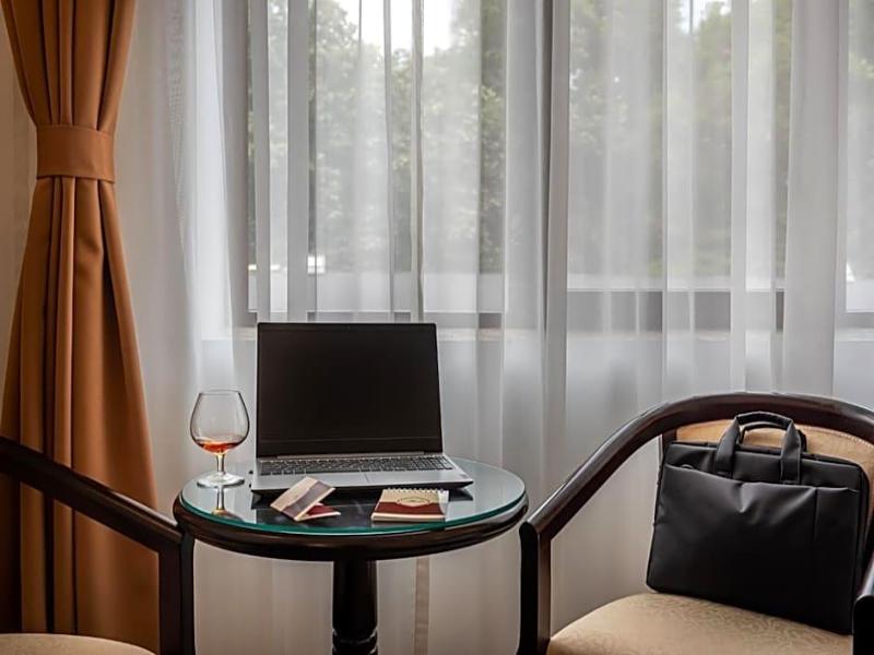 Rediu Hotel & Restaurant