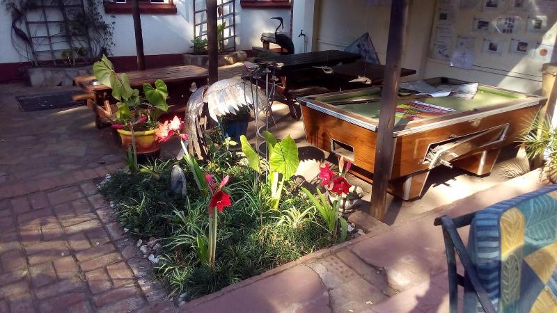 It's A Small World Backpackers Lodge - Hostel image