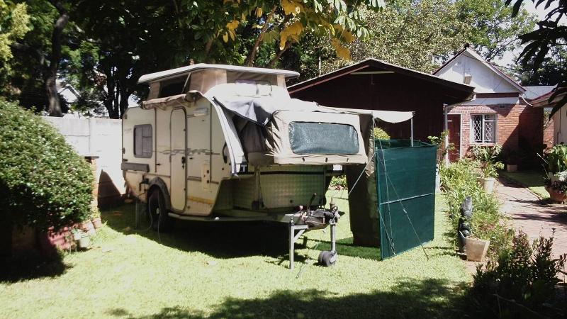It's A Small World Backpackers Lodge - Hostel image