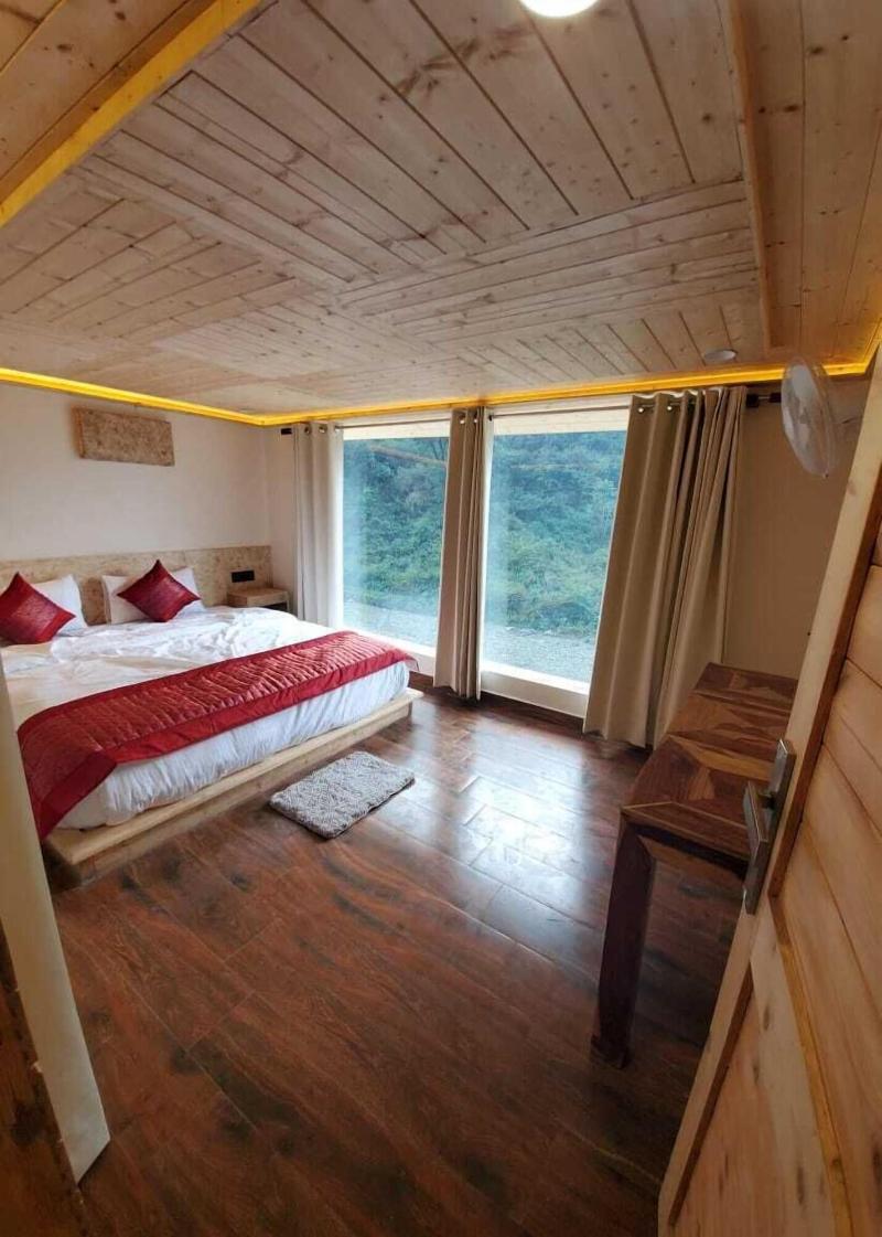 Seven Hills Hotels And Resorts image