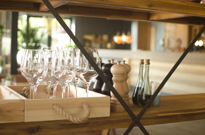Azza Hotel & Restaurant image