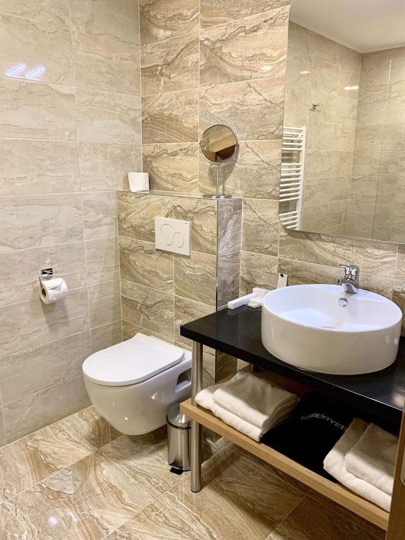 Azza Hotel & Restaurant image