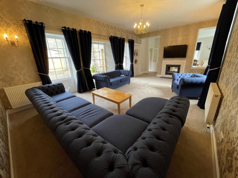 Blairquhan Cottages image