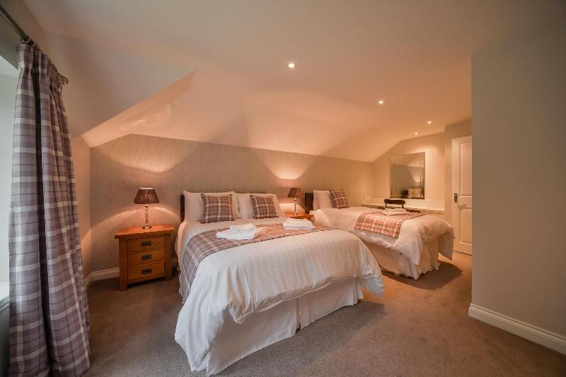 Blairquhan Cottages image