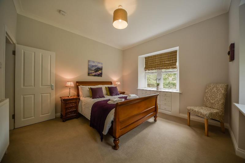 Blairquhan Cottages image
