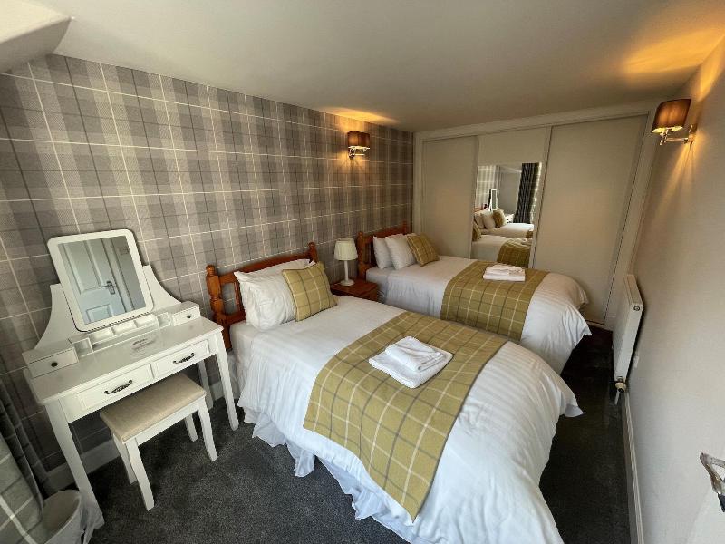 Blairquhan Cottages image