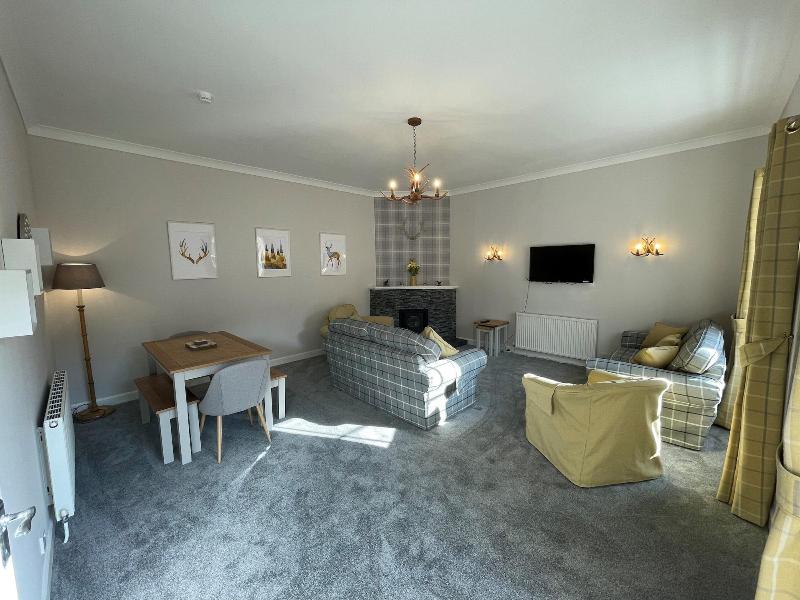 Blairquhan Cottages image