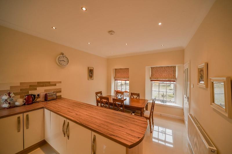 Blairquhan Cottages image