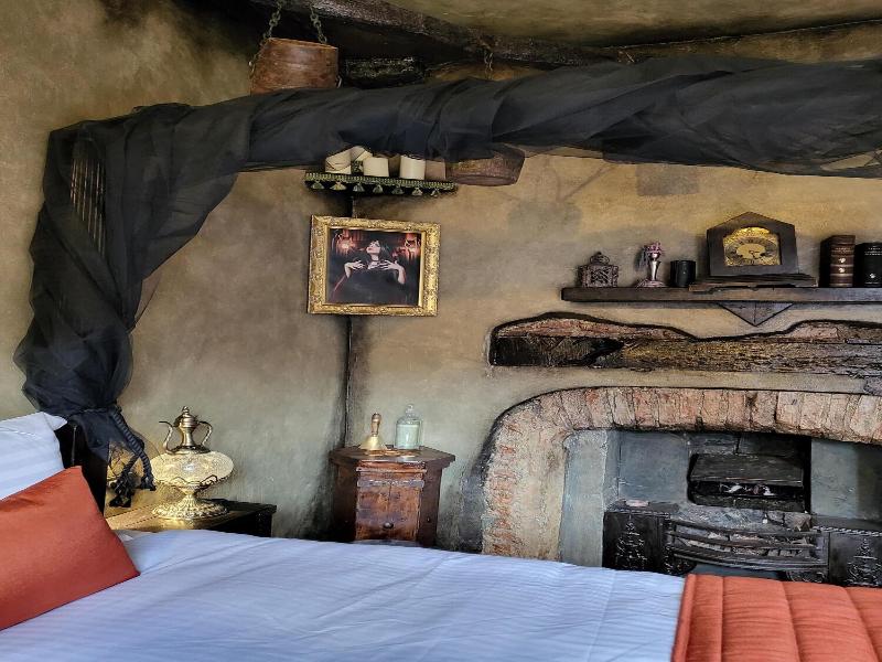Hocus Pocus Tiny Hotel image