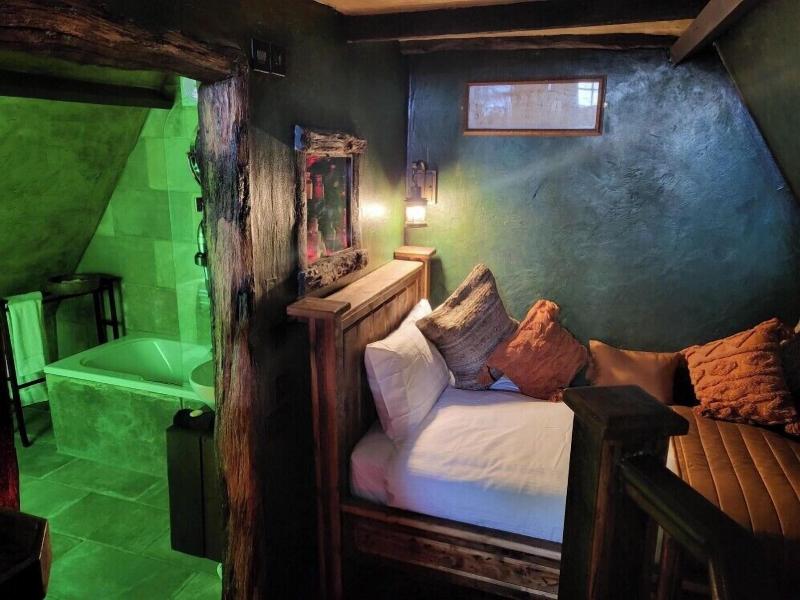 Hocus Pocus Tiny Hotel image