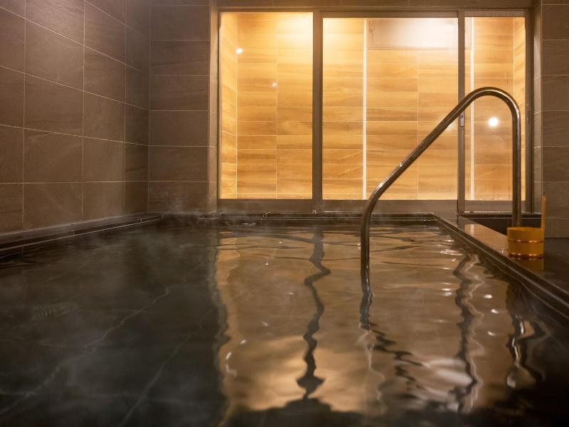 Super Hotel Yahabaeki Higashiguchi Tennen Onsen image