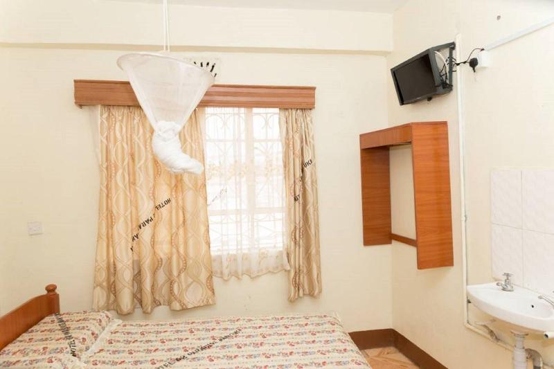 Sixty Two Paradise Hotel image