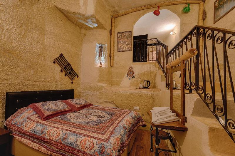 Avlu Cave House image
