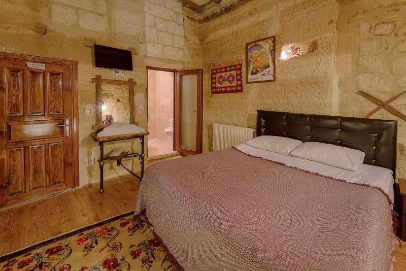 Avlu Cave House image