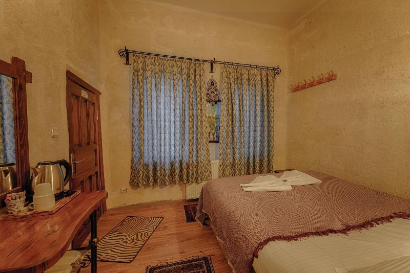 Avlu Cave House image