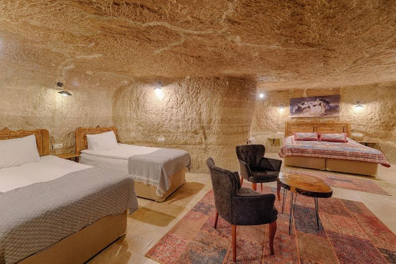 Avlu Cave House image