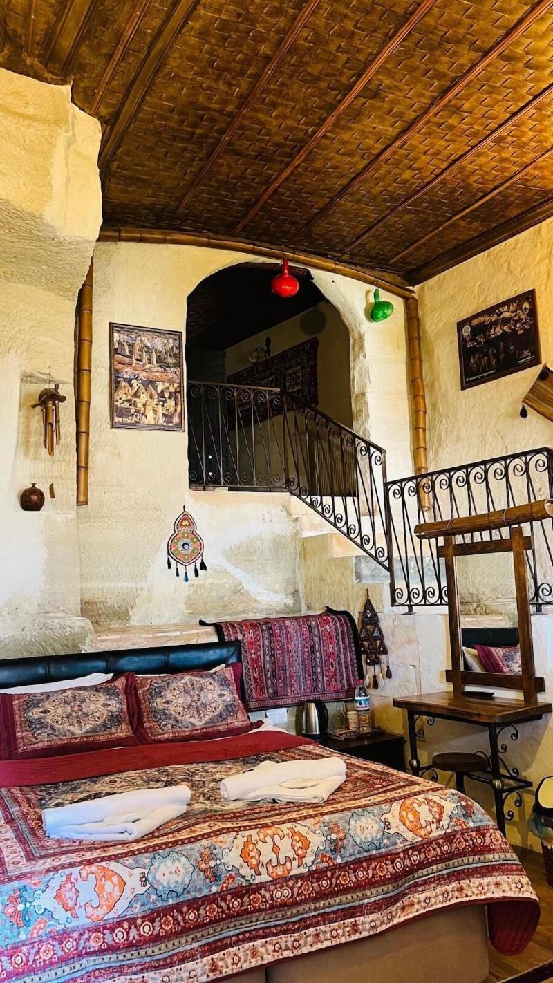 Avlu Cave House image