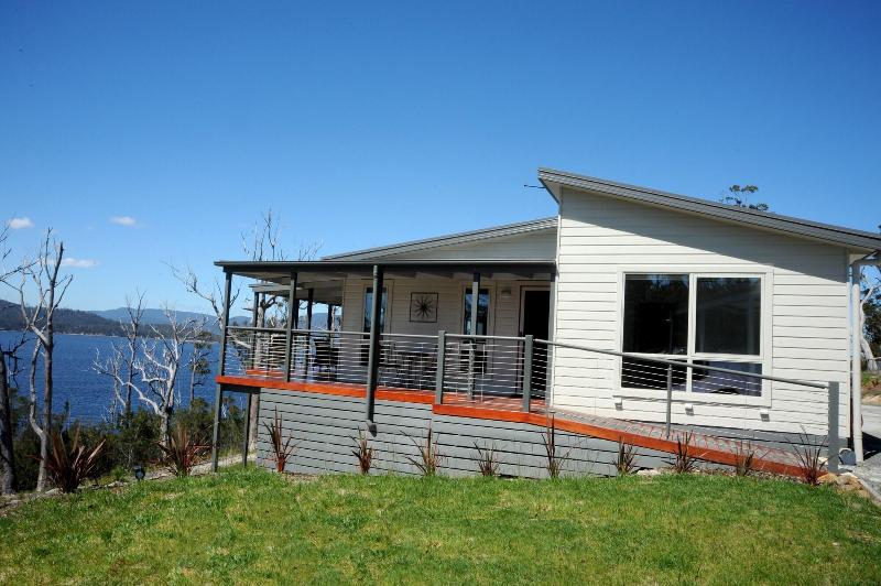 Esperance Landing - Essentially Tas — main photo