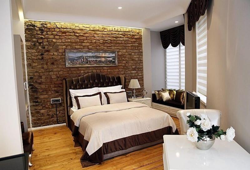 Frida Suites And Aparts image