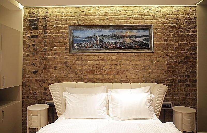 Frida Suites And Aparts image
