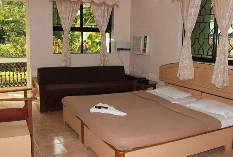 Amigo Plaza image