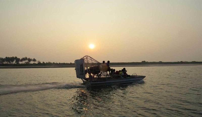 Sai Vishram Beach Resort Byndoor image