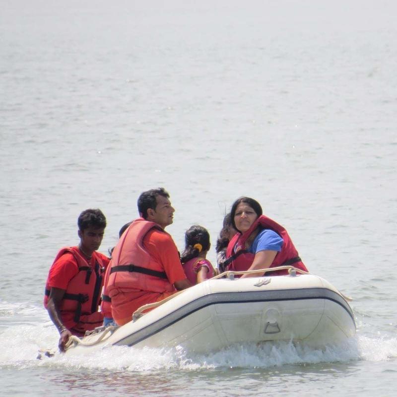 Sai Vishram Beach Resort Byndoor image